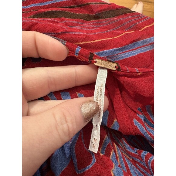 Free People Size M Beneath The Sea Top Red Floral - Picture 4 of 7